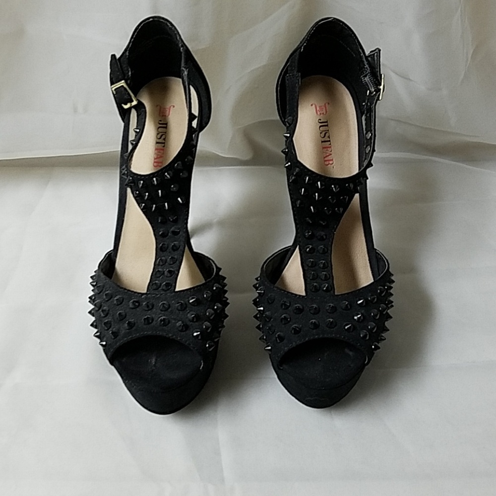 JustFab ALLYA Spiked Platform heels